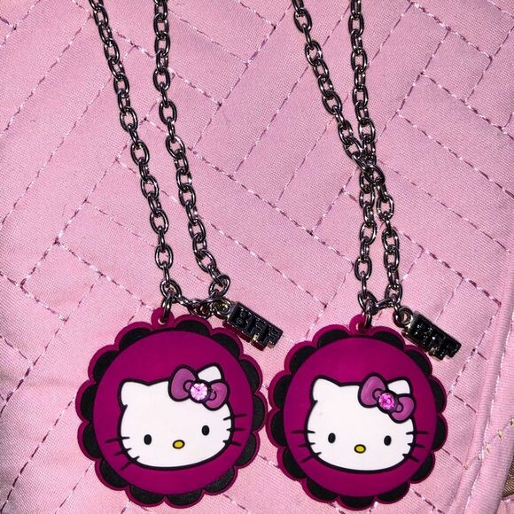 Hello Kitty | Best Friends Forever Necklaces - Picture 1 of 4